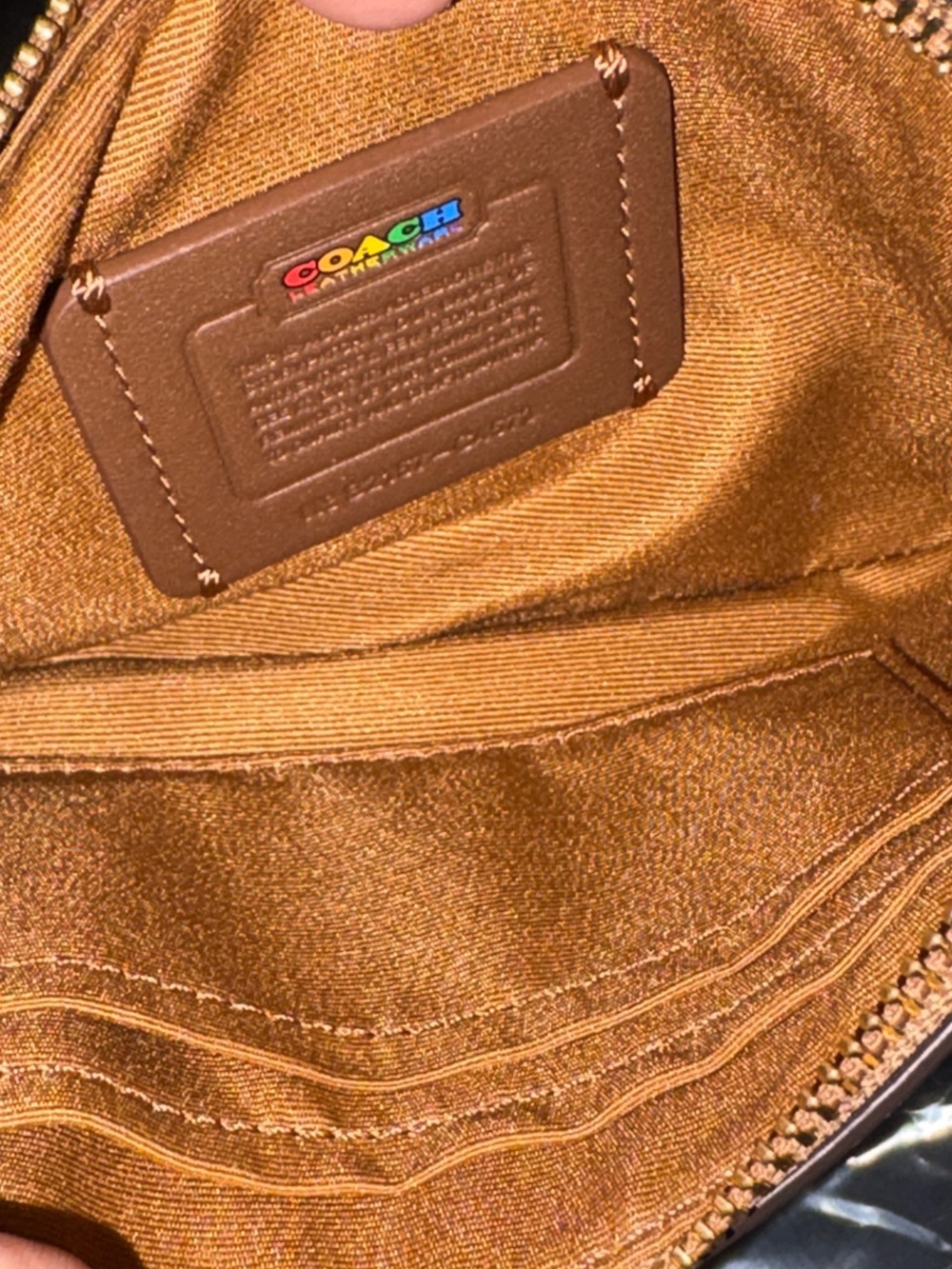 Coach White Leather Wristlet with Rainbow Logo EUC - Picture 7 of 7